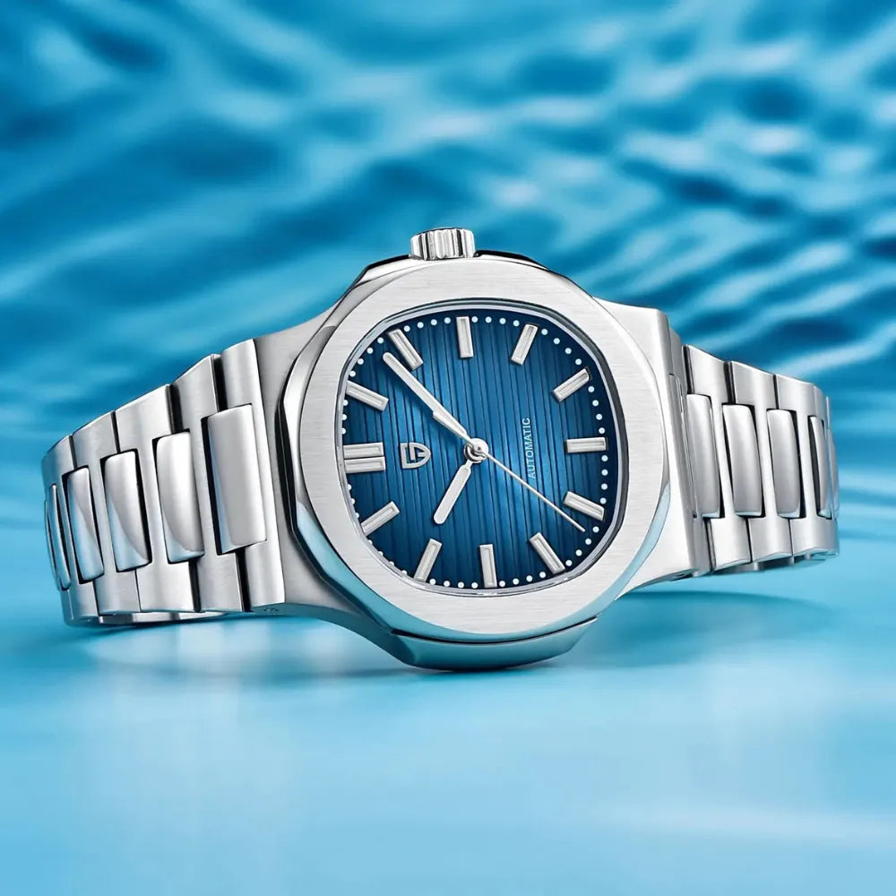 reloj-pagani-design-nautilus-azul-fondo-agua-estilo-vida